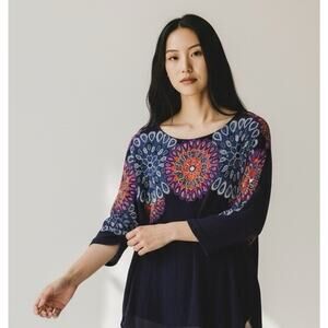 Desigual Crinkle knit Top Size XL Blue Colorful Medallion Print Boho Art to Wear